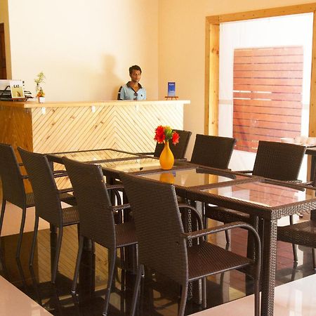 Alaka At Maafushi Hotel Ngoại thất bức ảnh