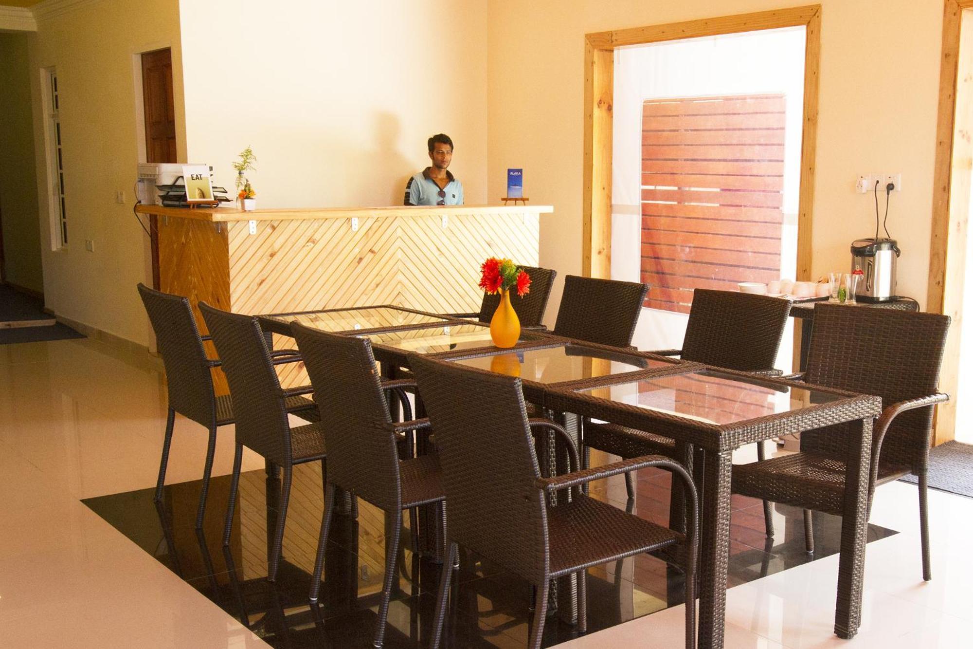Alaka At Maafushi Hotel Ngoại thất bức ảnh